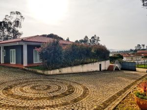 PARA VENDA - Moradia T4, Cervães, Vila Verde, Braga 